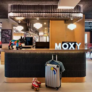 Moxy Bastille Párizs